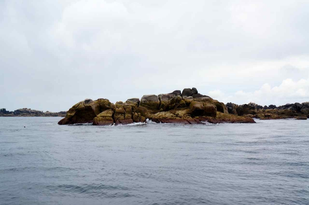 Western rocks Isles of scilly - Backpackingman