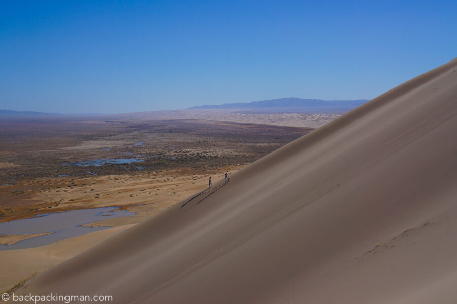 sand dune gobi desert