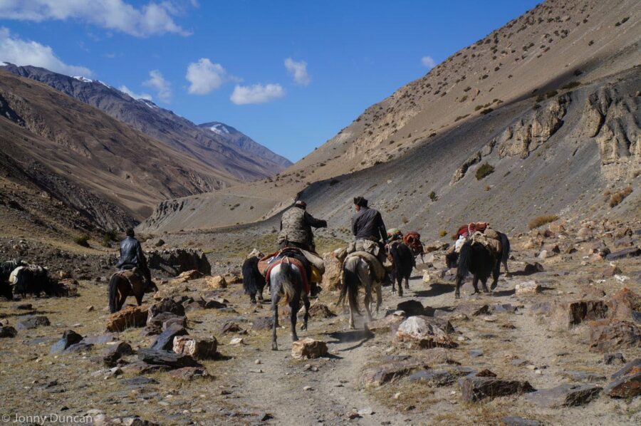 trekking-afghanistan-pamir-mountains-23
