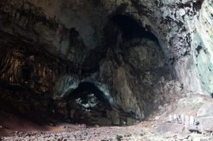 mulu national park caves