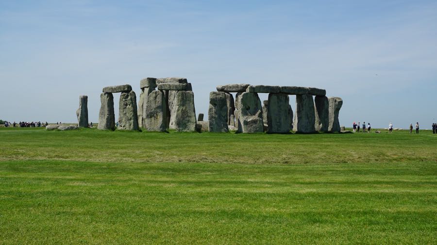 Stonehenge from London 