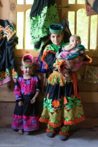 kalasha children bumburet valley