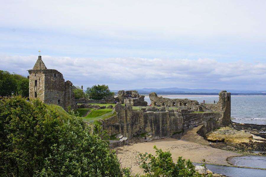 castles to visit scottish borders
