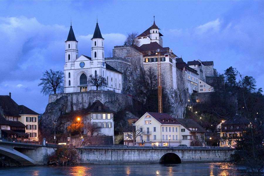 best castles to visit in switzerland